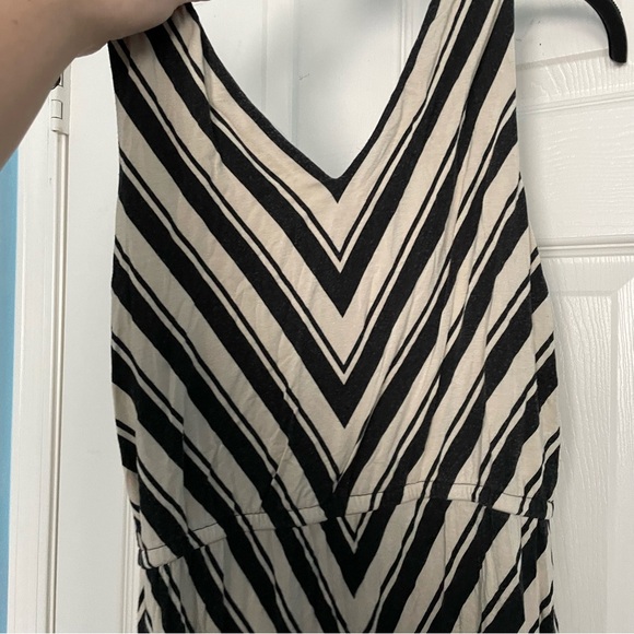 Calvin Klein Size 4 Maxi Dress​ - Picture 2 of 4